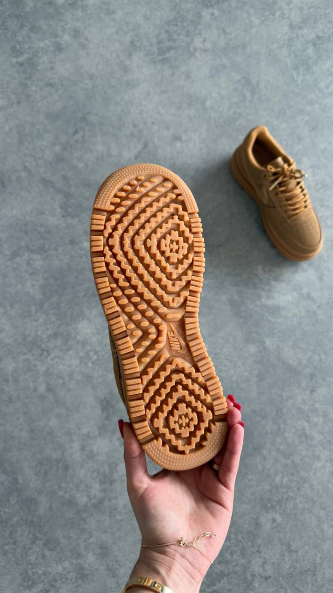 Air Force 1 Luxe “Flax”
