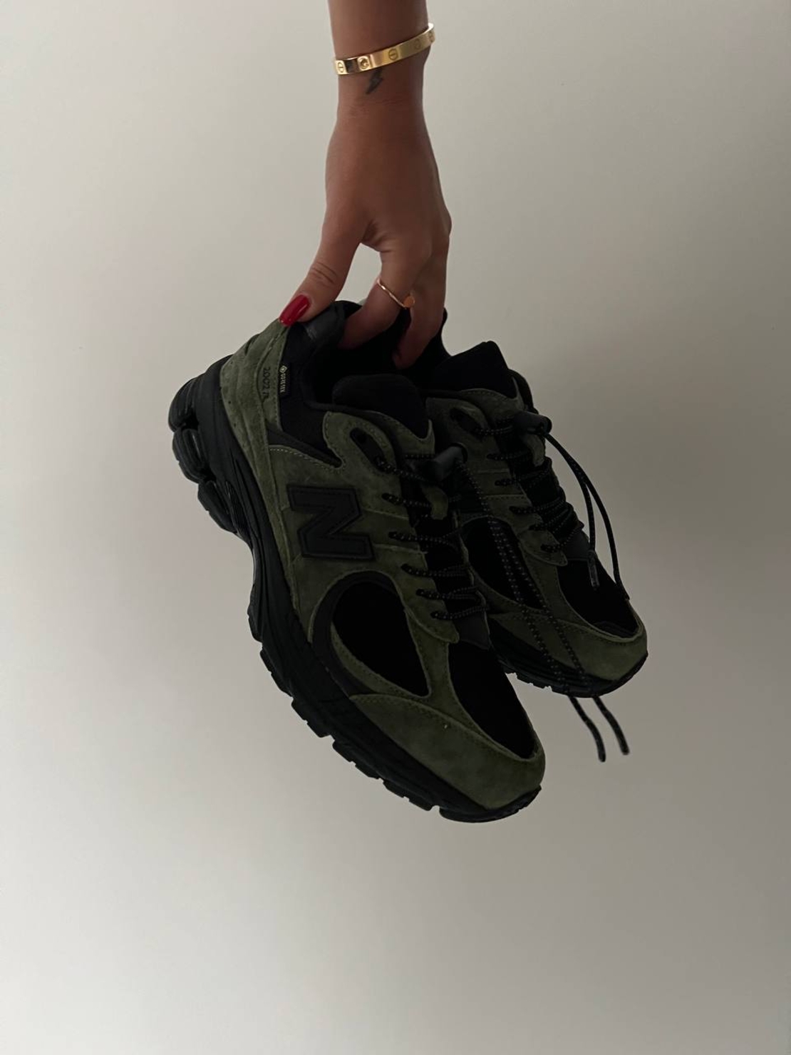 New Balance 2002R Gore-Tex  Pine