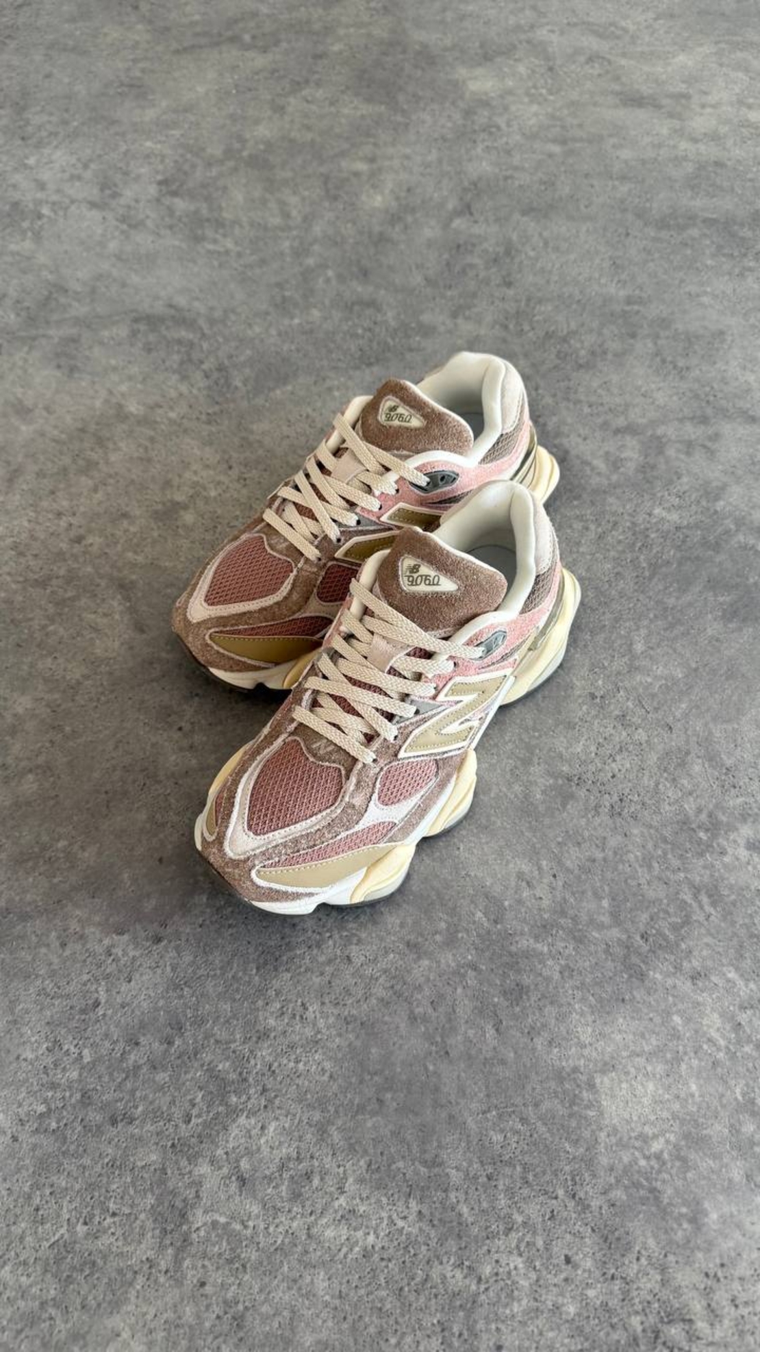 NEW BALANCE 9060 LANDSLIDE MUSHROOM