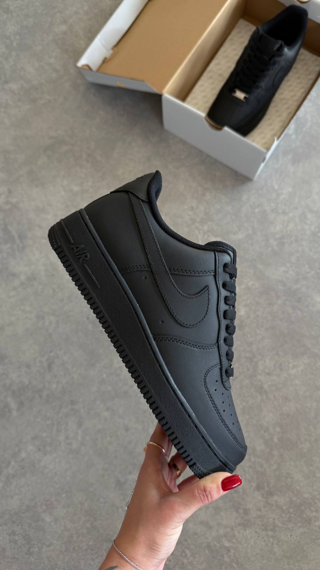 NIKE AIR FORCE 1 ''BLACK''