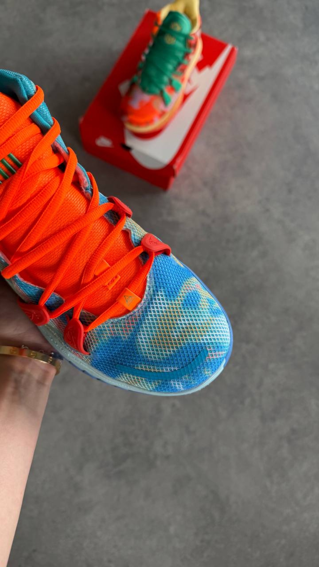 Nike Kyrie 7 “Fire and Water”