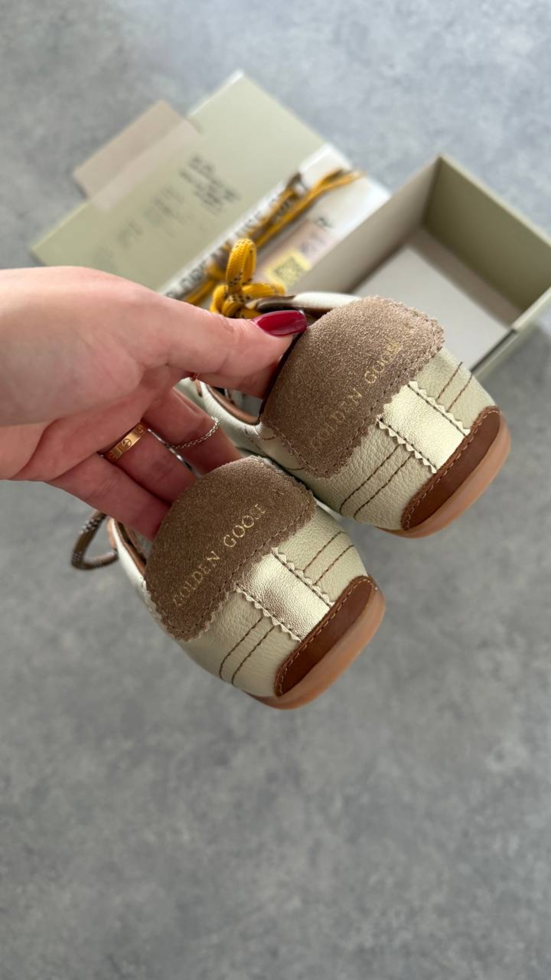 Golden Goose True-Star Suede – Brown / White Star