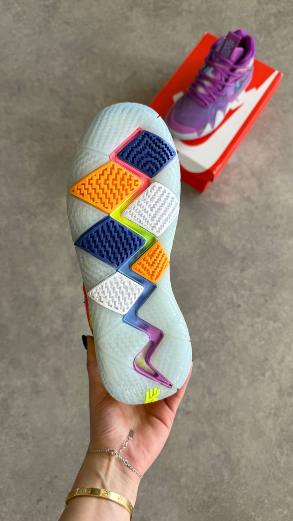 Nike Kyrie 4 “Confetti”
