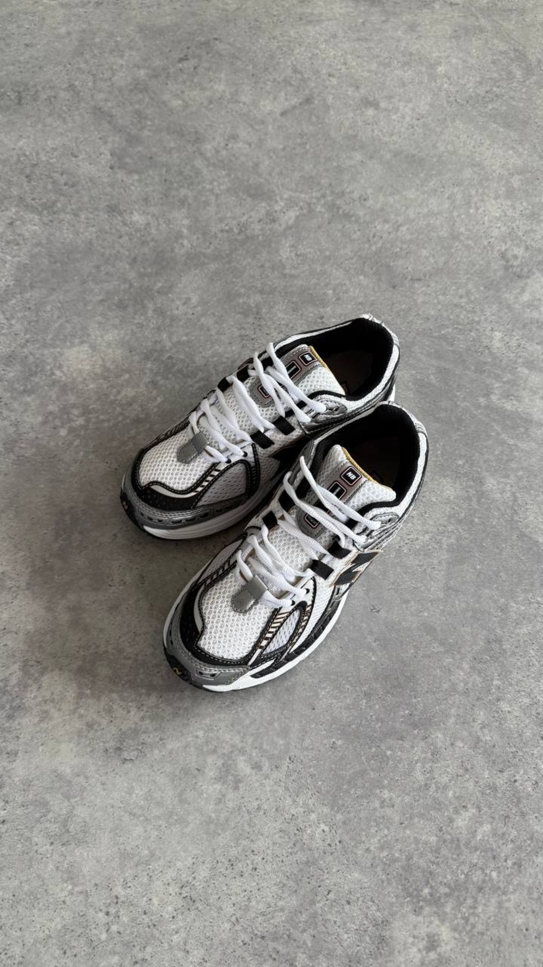 New Balance 1906R “Black Gold”