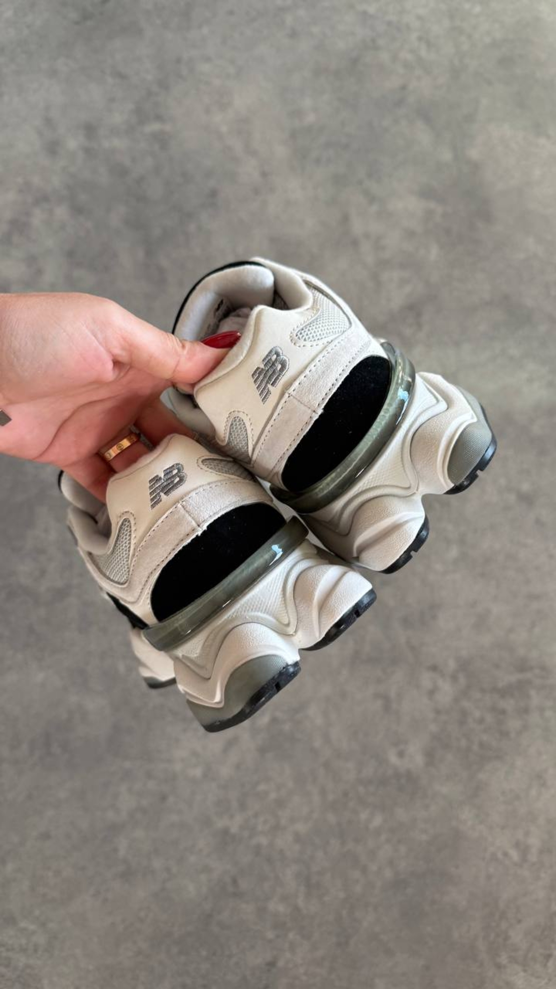 New Balance 9060 “Grey Jet Black”