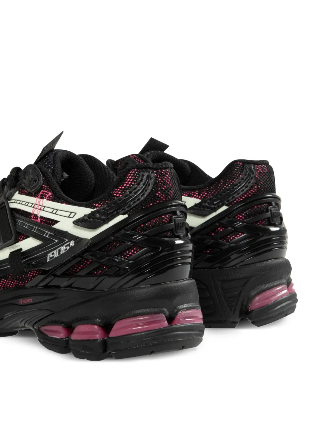 New Balance 1906A Black Dragon Berry