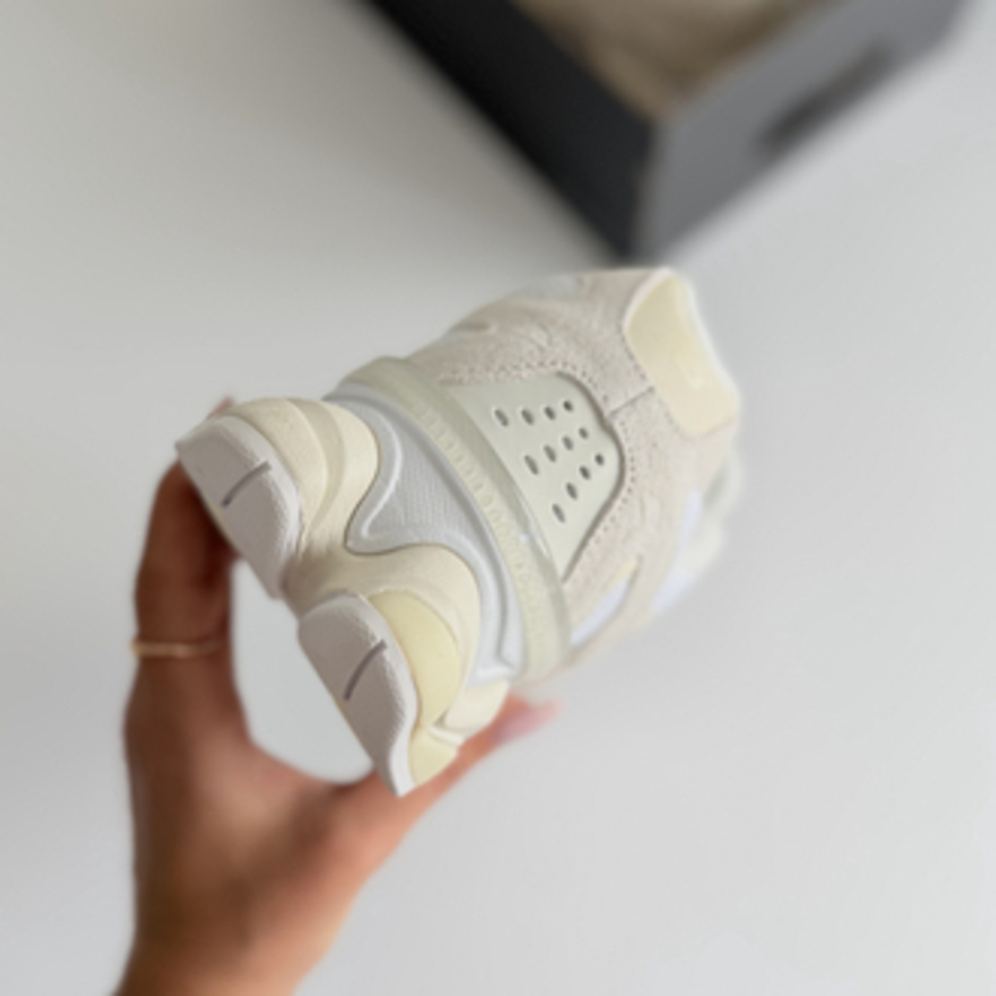 New Balance 9060R "Bone With Sea Salt"