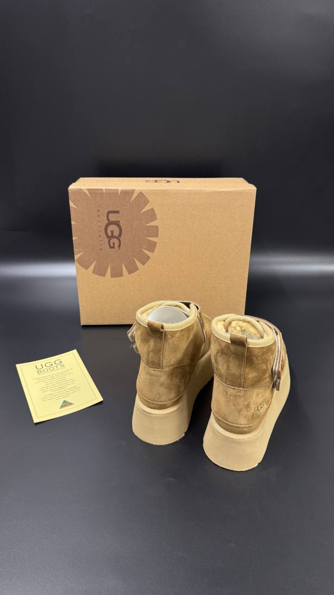 UGG