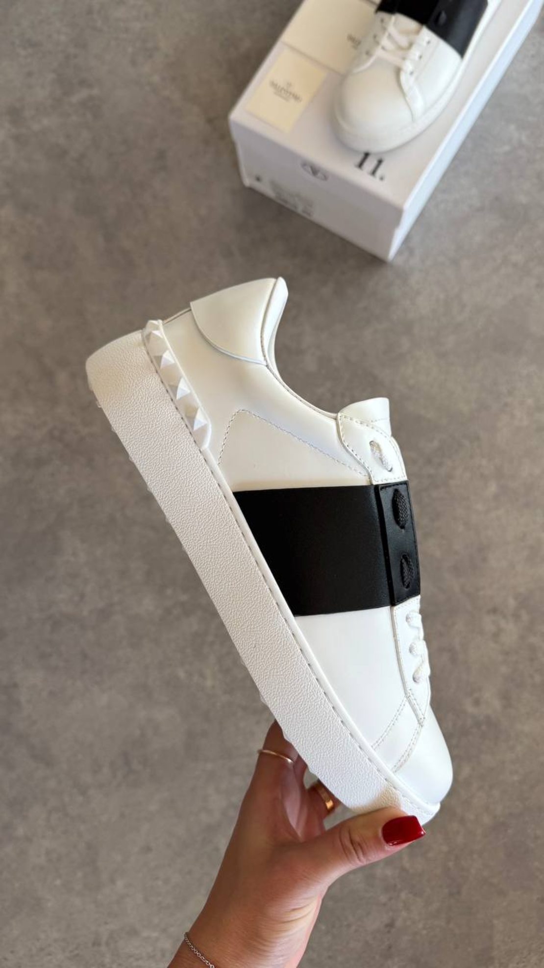 Valentino Garavani Rockstud Untitled Sneaker 