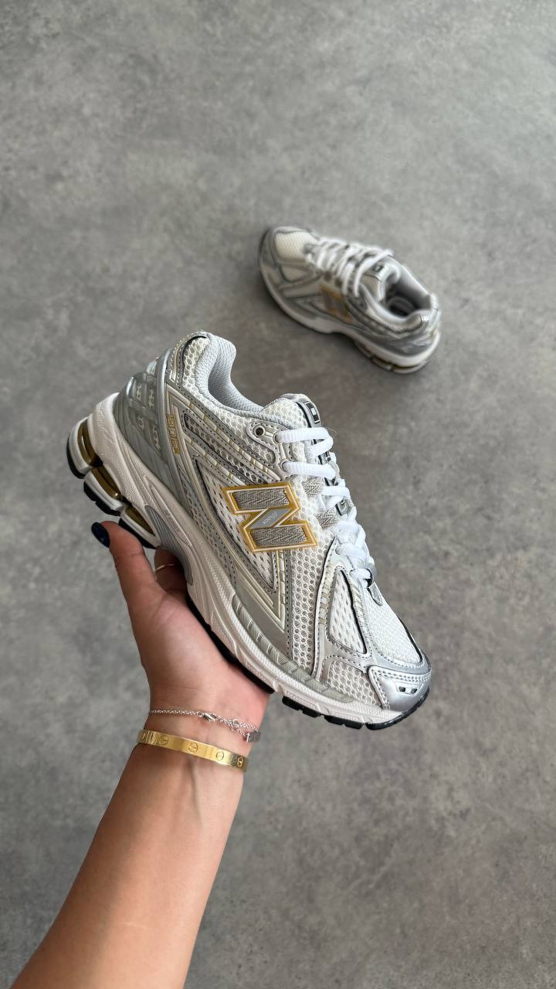 New Balance 1906R White Silver Metallic Gold