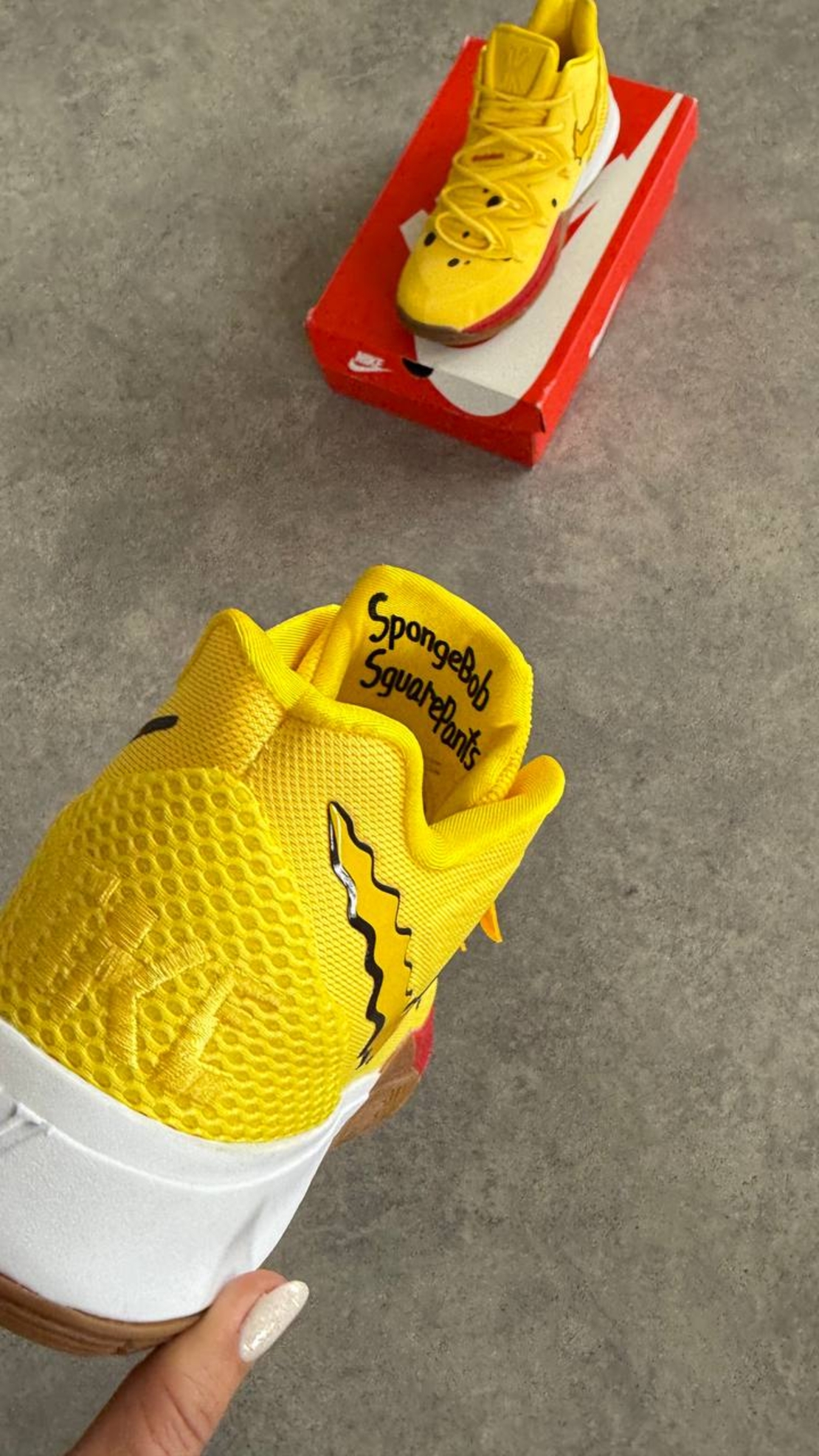 Nike Kyrie 5 “SpongeBob / LIMITED EDITION