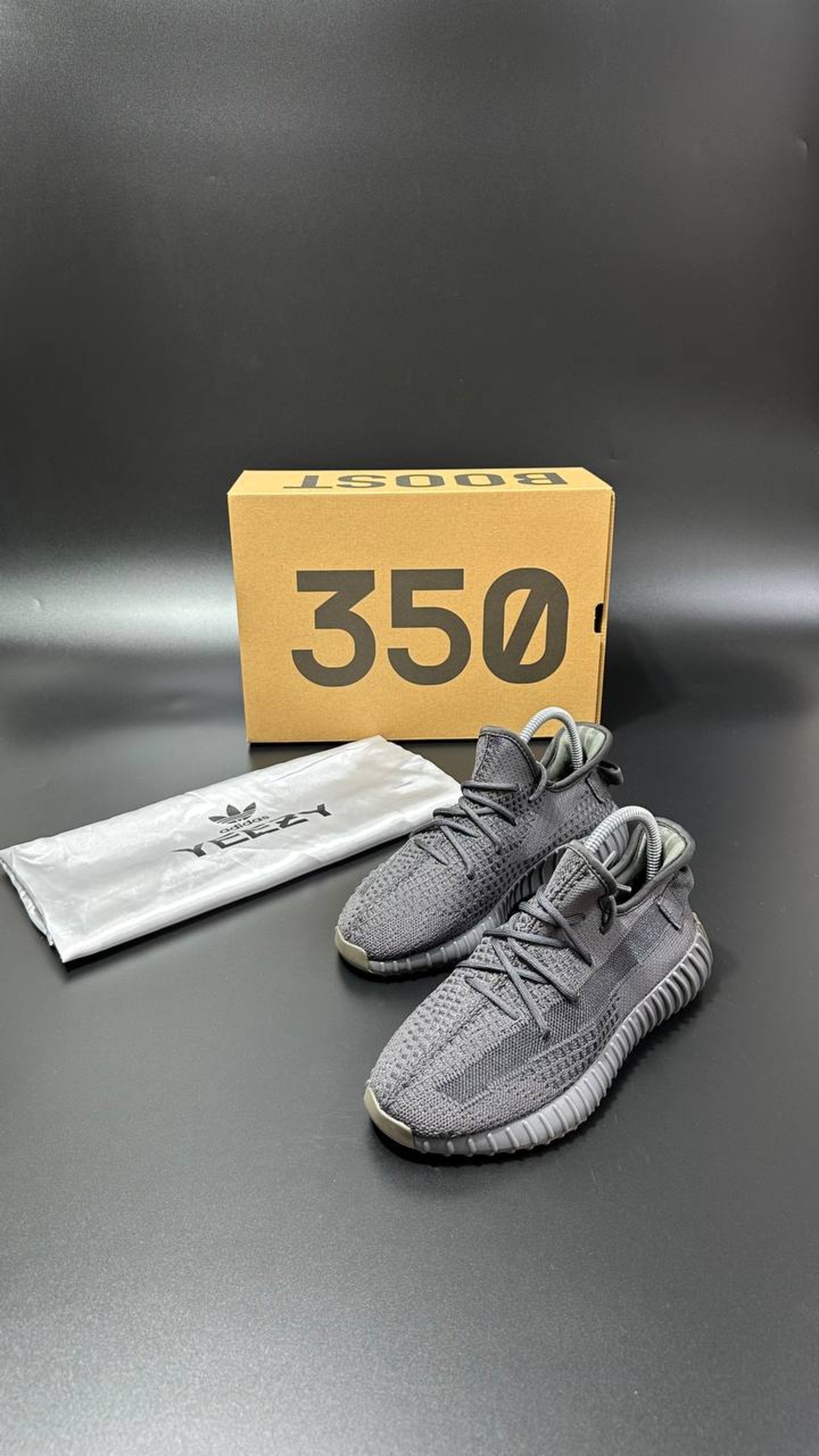 Adidas Yeezy Boost 350 V2 