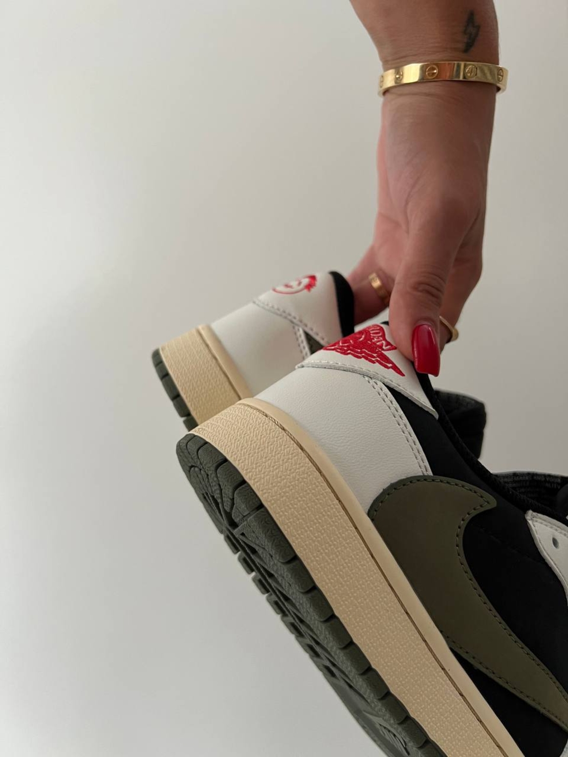 Travis Scott X Air Jordan 1 Retro Low OG Olive