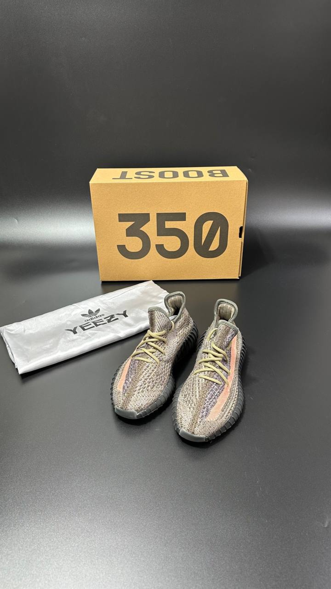Adidas Yeezy Boost 350 V2 