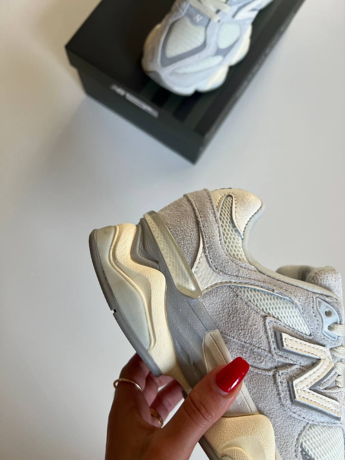 New Balance 9060 “Quartz Grey”