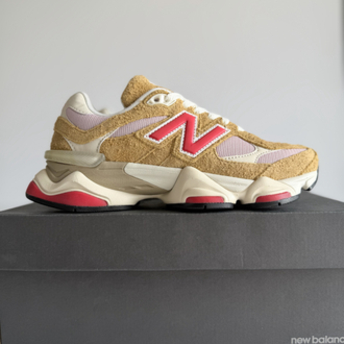 New Balance 9060 "Great Plains True Red"