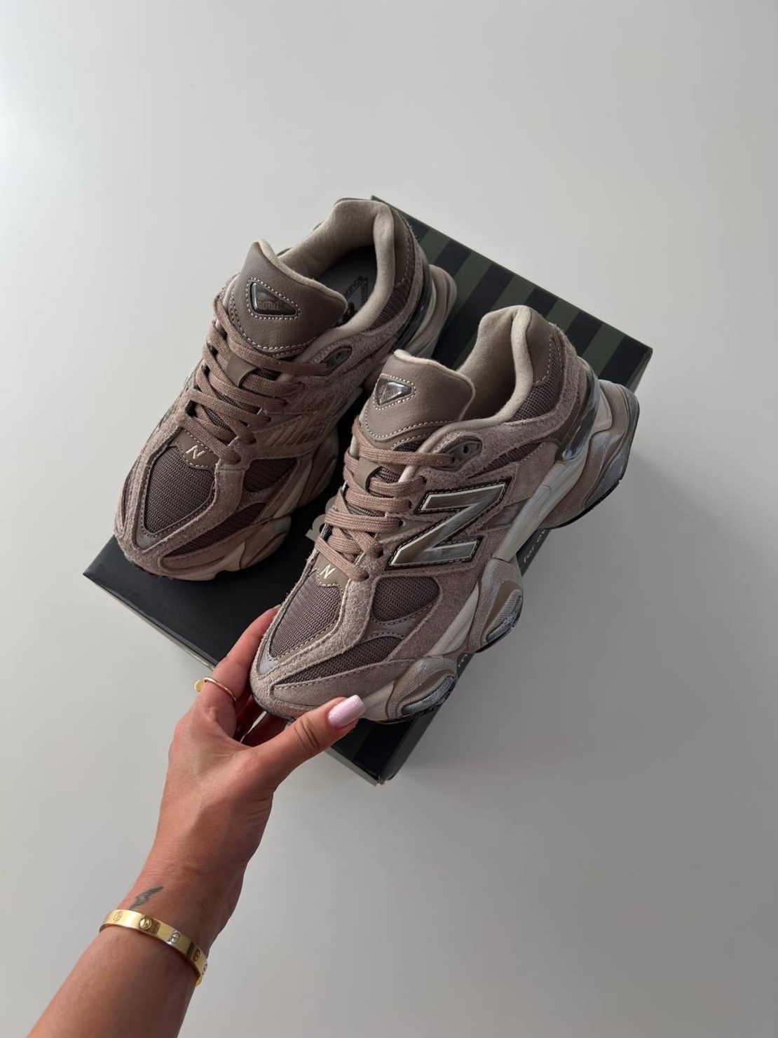 New Balance 9060 Mushroom