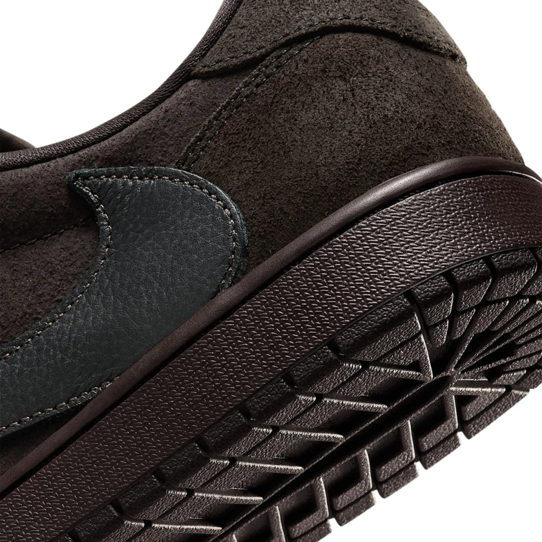 Air Jordan 1 Retro Low OG SP x Travis Scott 'Velvet Brown'