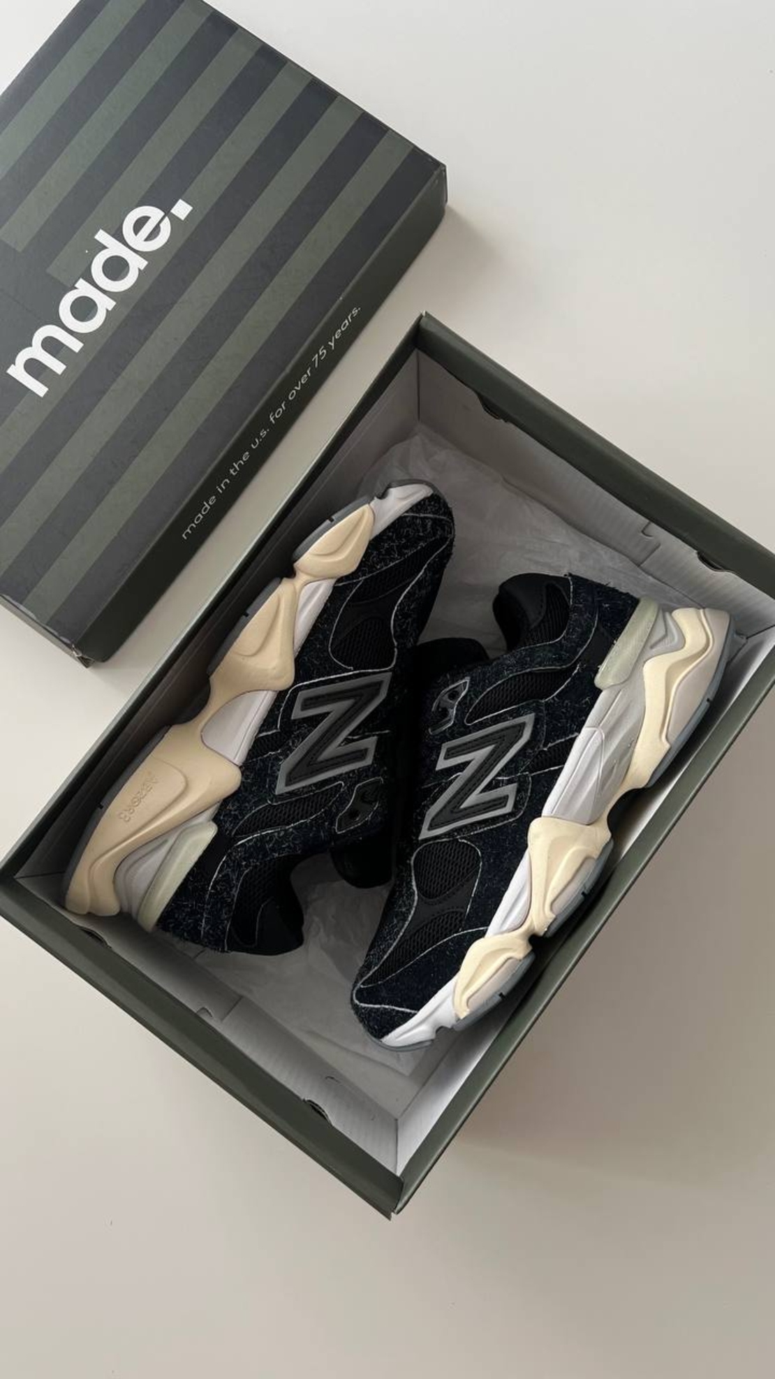 New Balance 9060  SEA SALT BLACK “SUEDE”