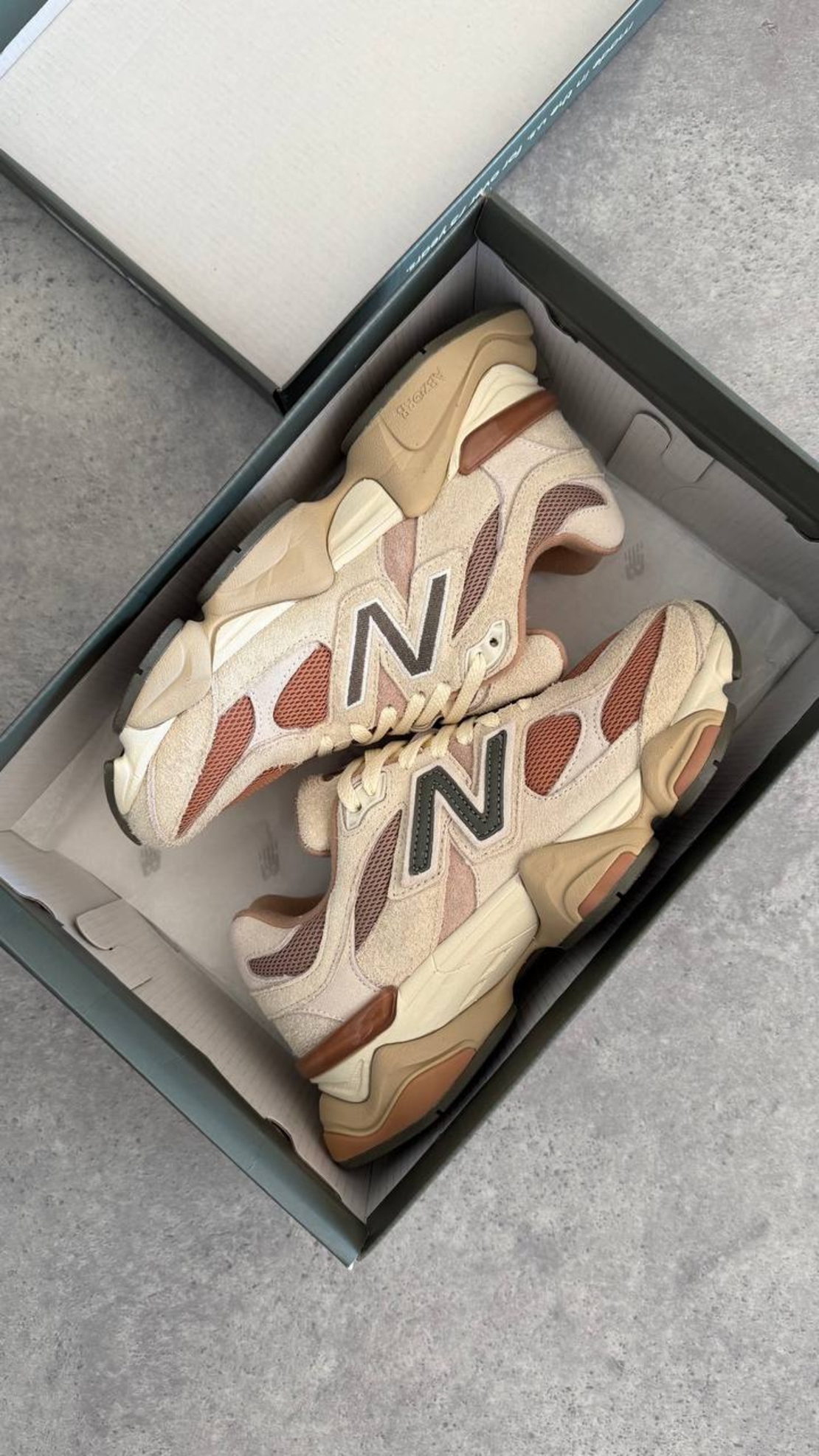 New Balance 9060 “Flat Taupe Light Sparrow”