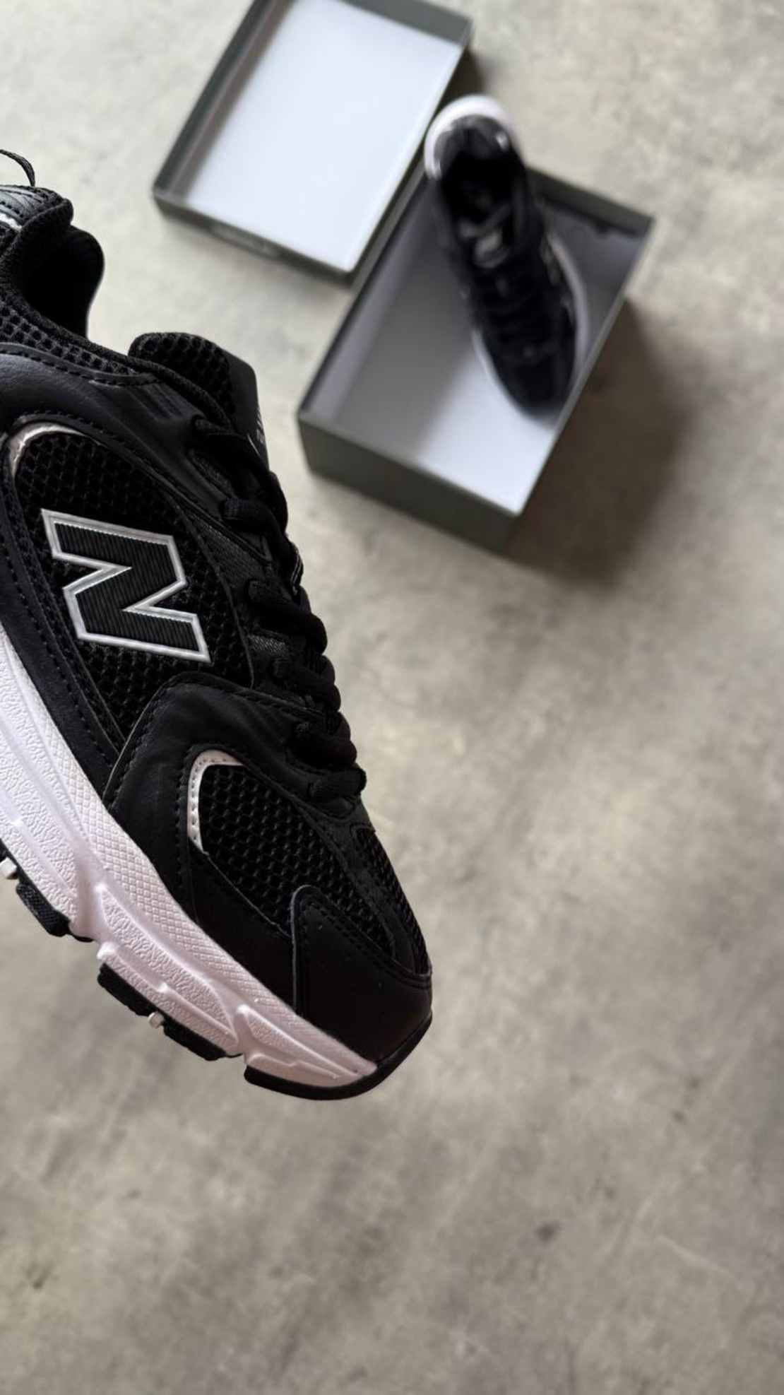 New Balance 530 “Black & White”