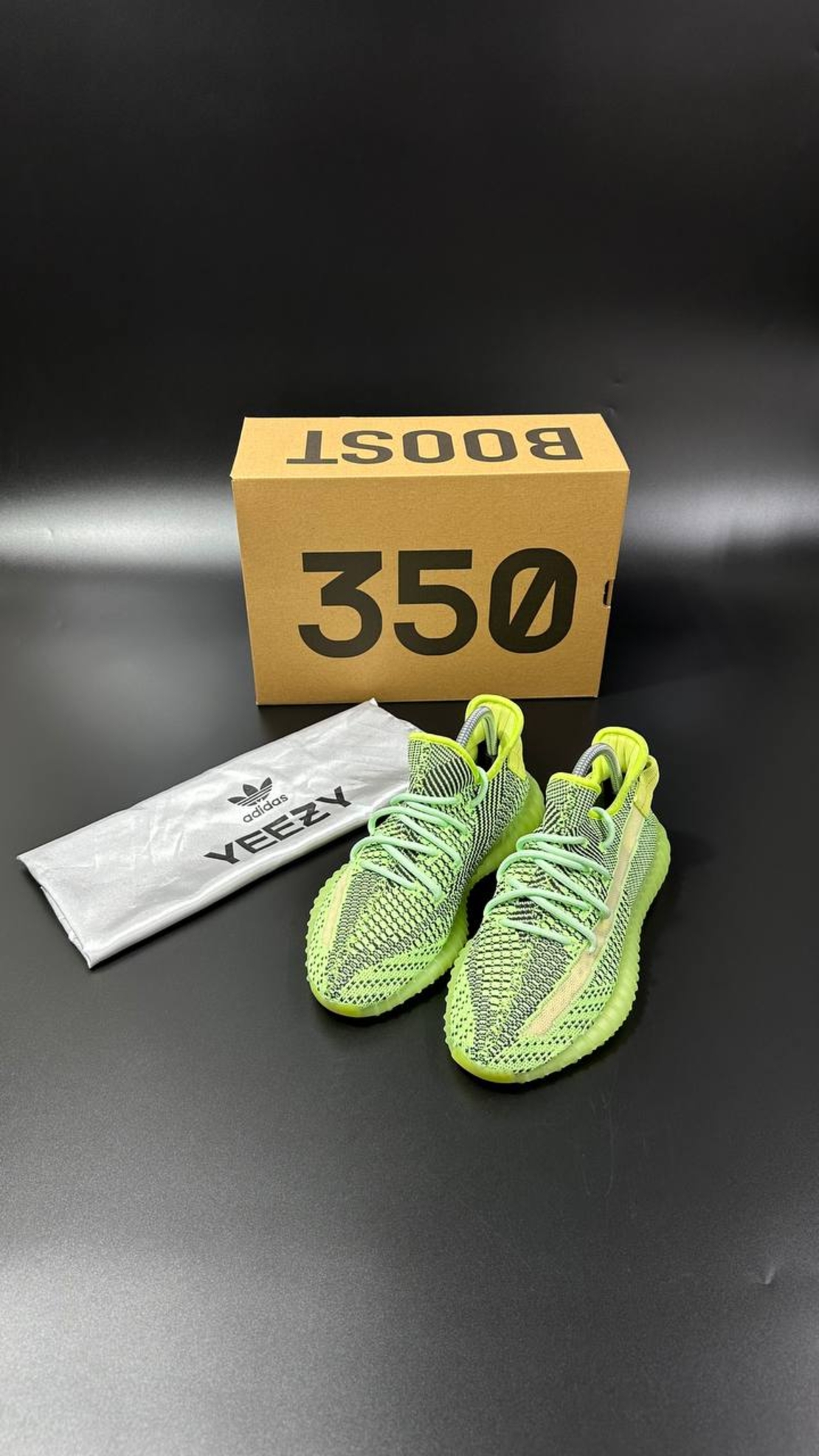 Adidas Yeezy Boost 350 V2 