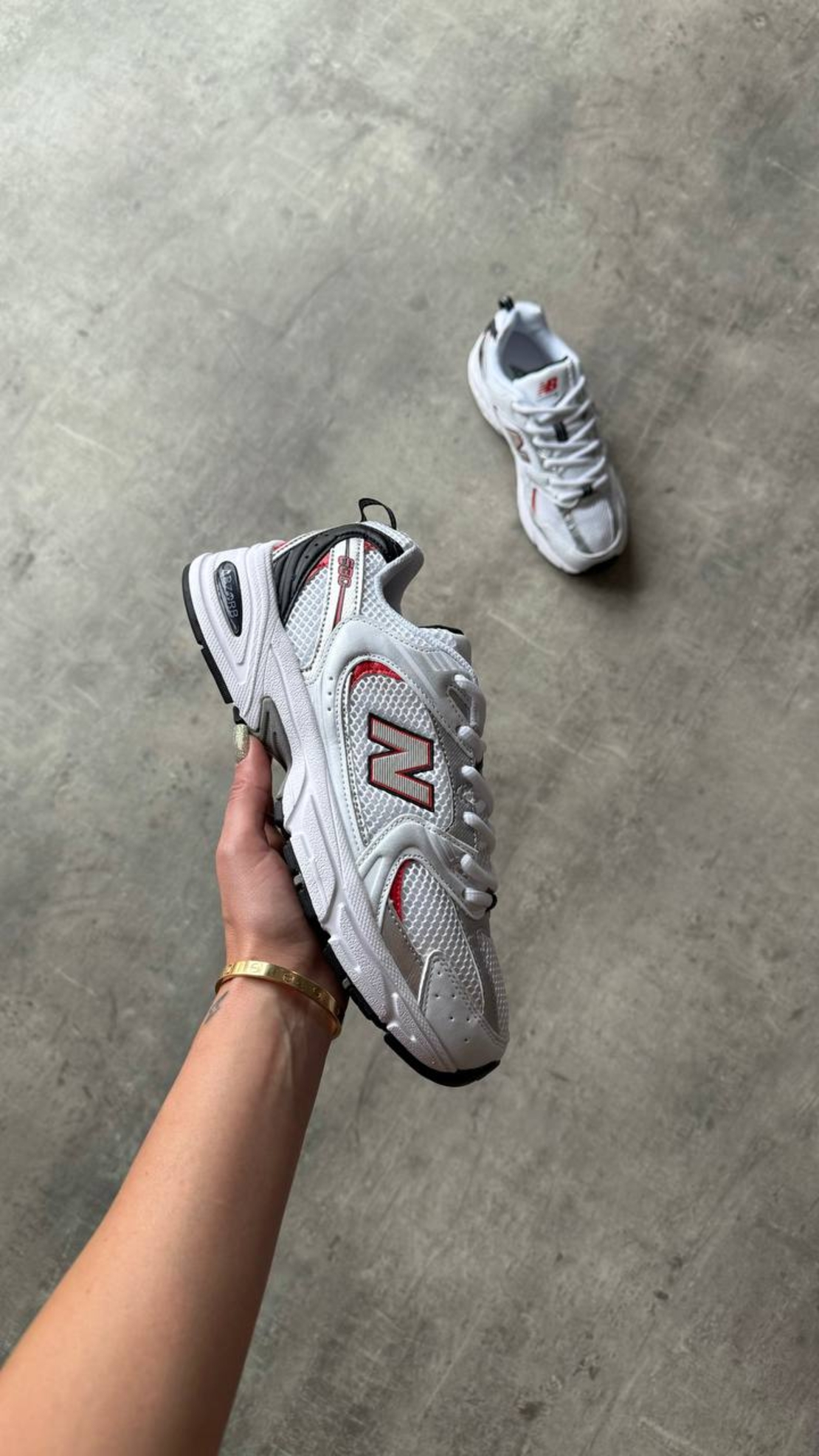 New Balance 530 “White Red”