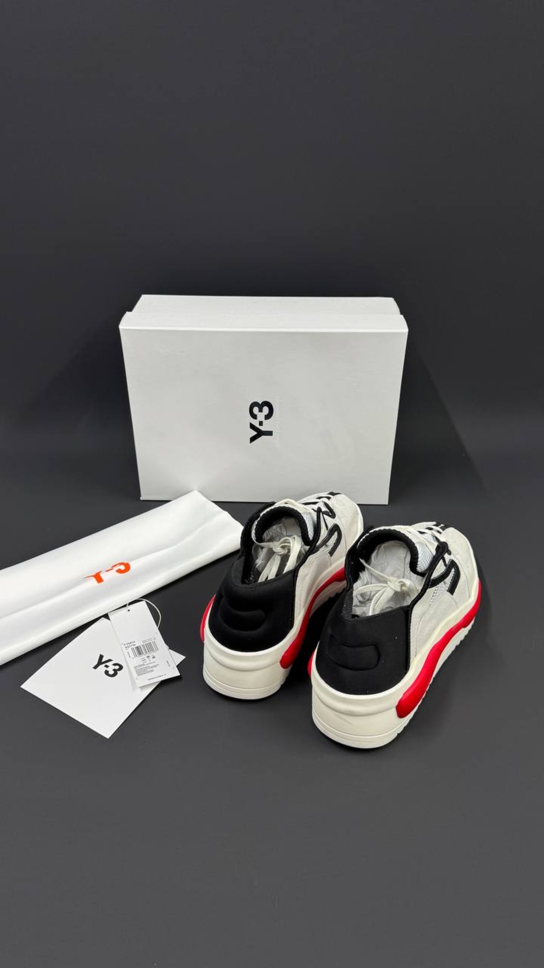 Y-3 / 2