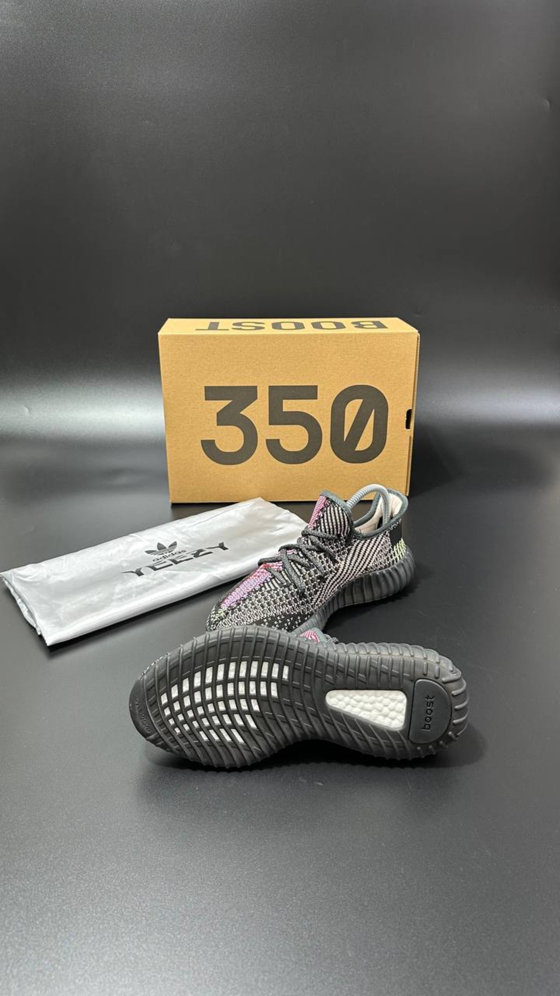 Adidas Yeezy Boost 350 V2 