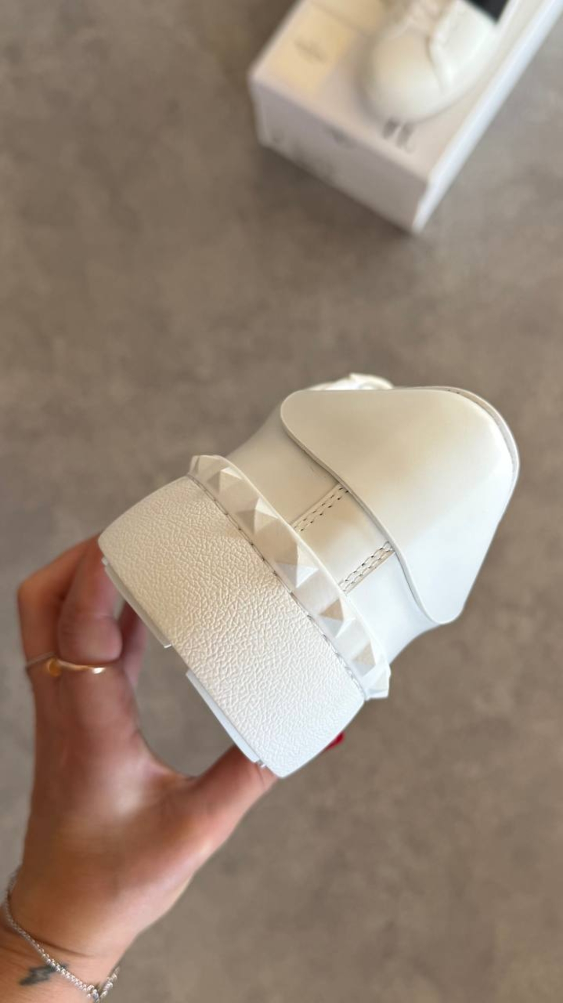 Valentino Garavani Rockstud Untitled Sneaker 