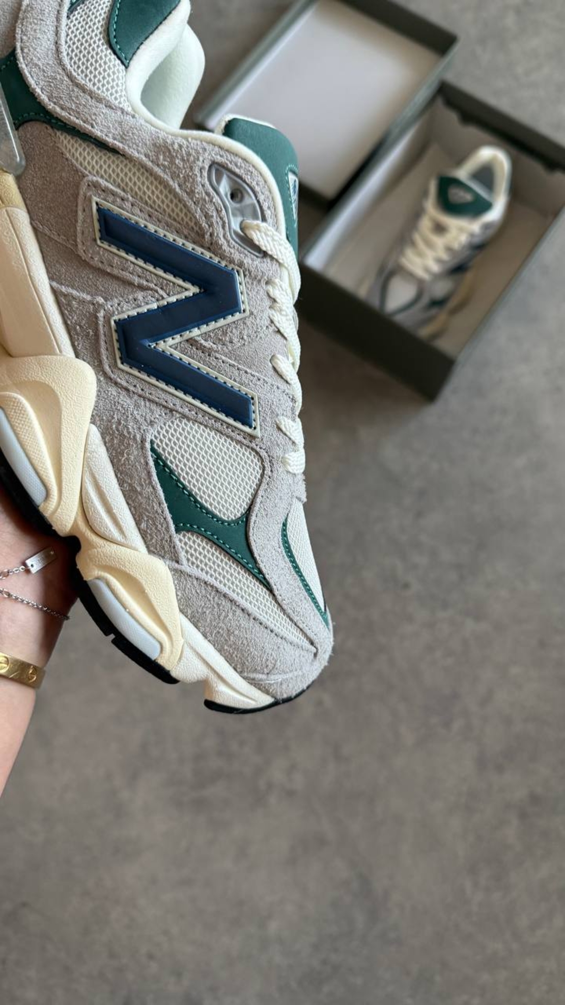 New Balance U 9060 “HMS”