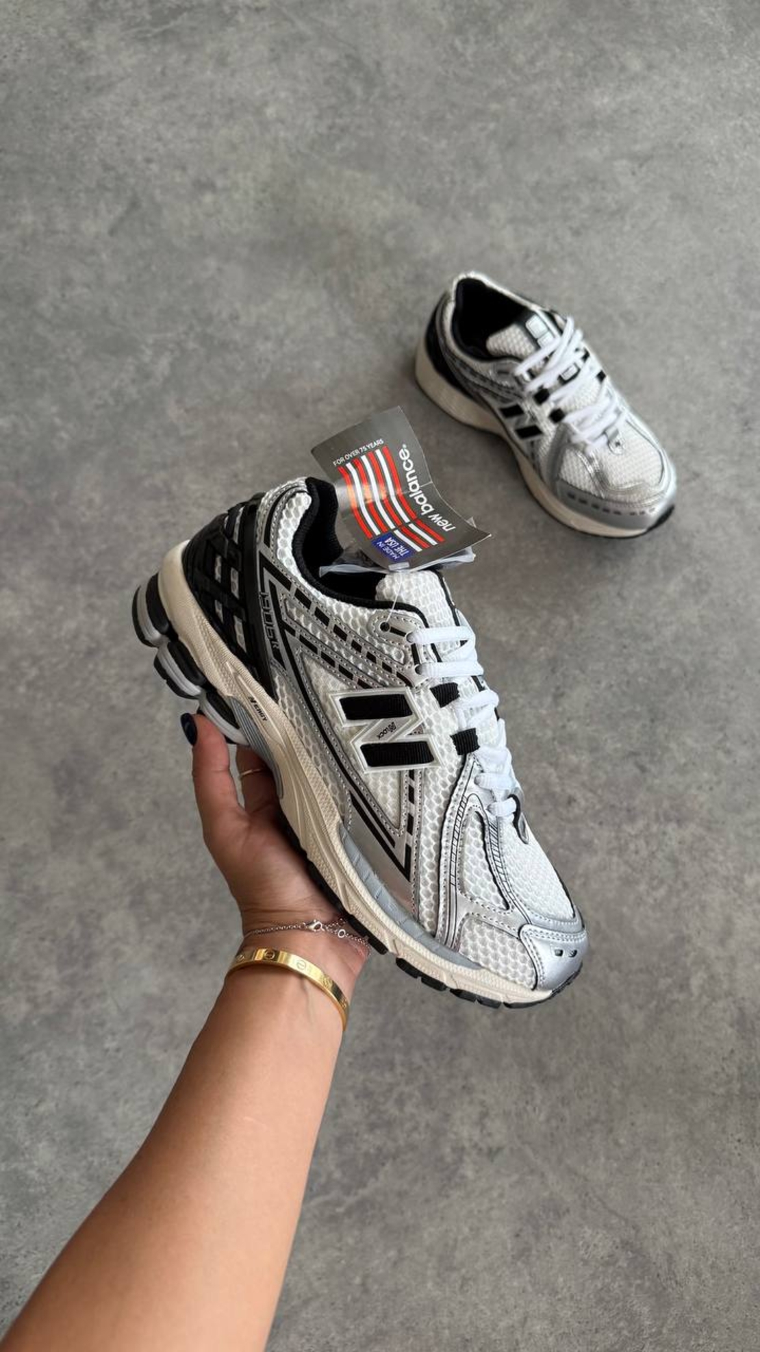 New Balance 1906r Black Silver
