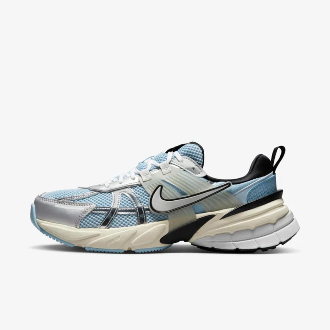 Nike v2k run 
