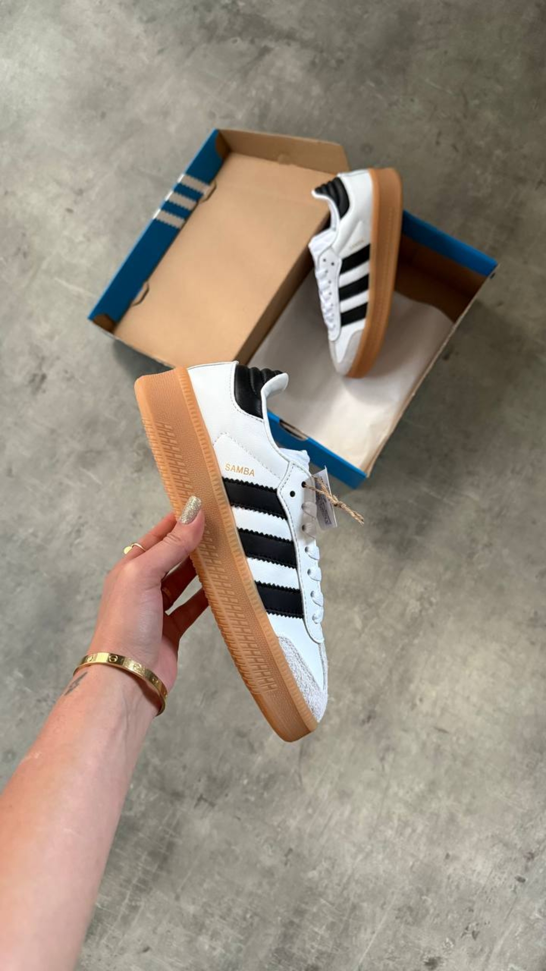 Samba XLG “White & Black''
