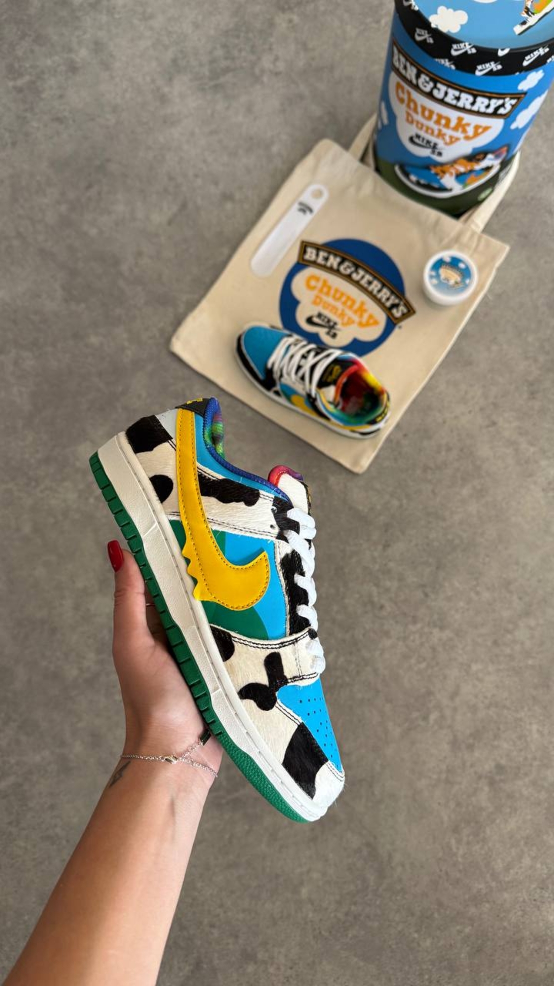 Nike SB Dunk Low Ben & Jerry’s “Chunky Dunky” (Full Box Set)