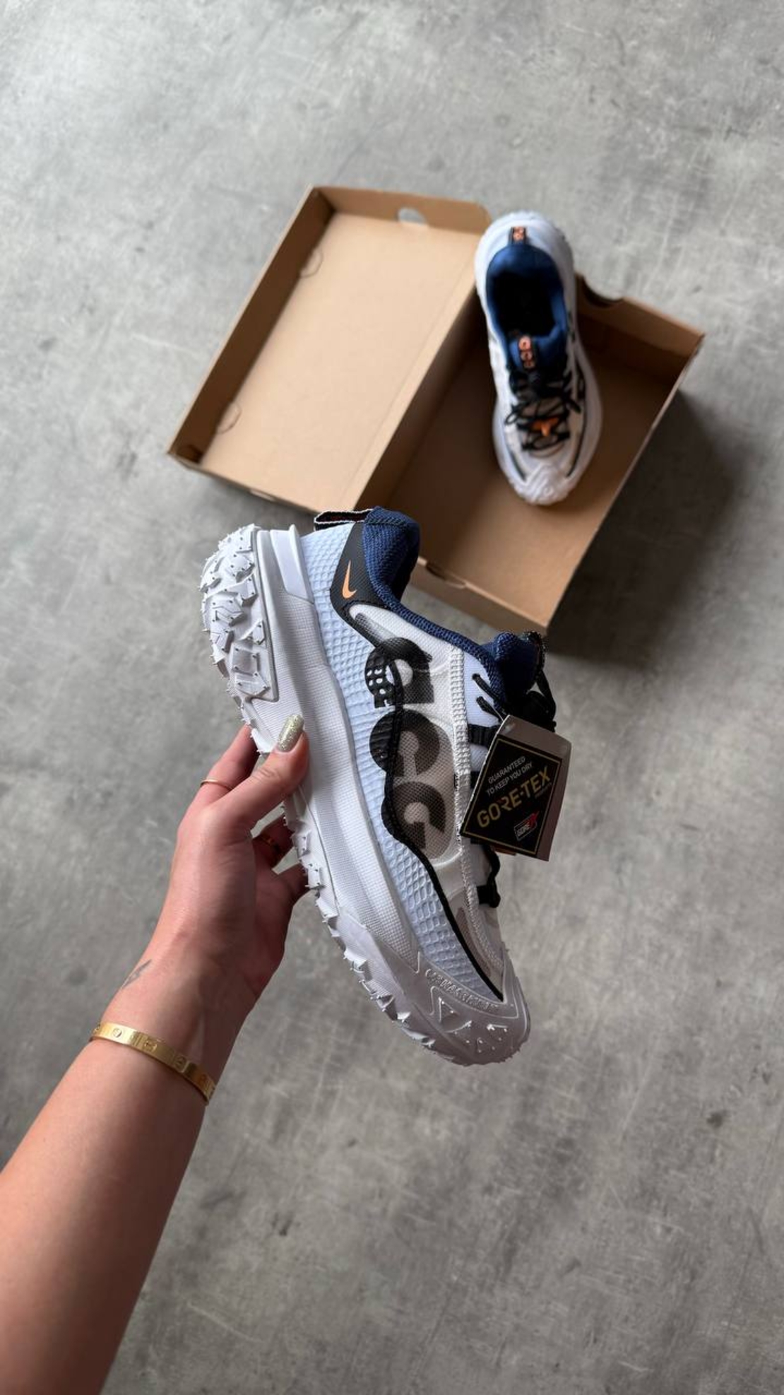 Acg Mountain Fly 2 Low “White Navy”