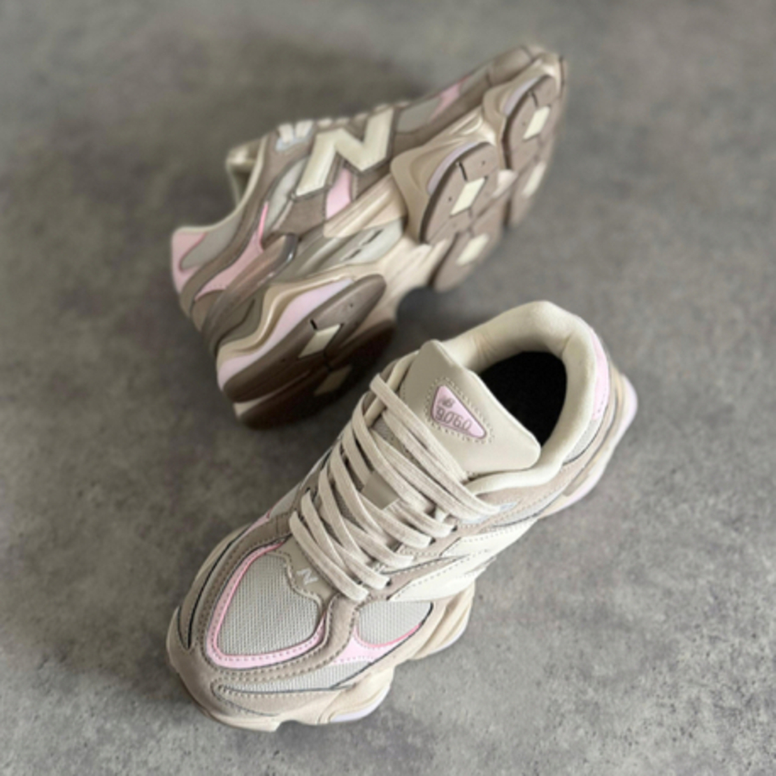 New Balance 9060 