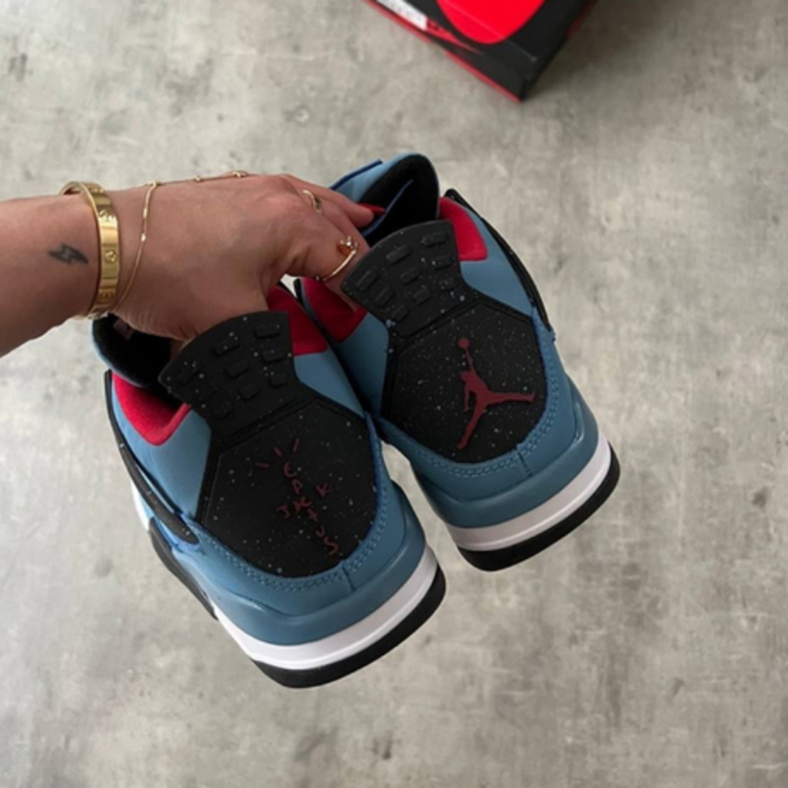 Jordan 4 Retro Travis Scott Cactus Jack