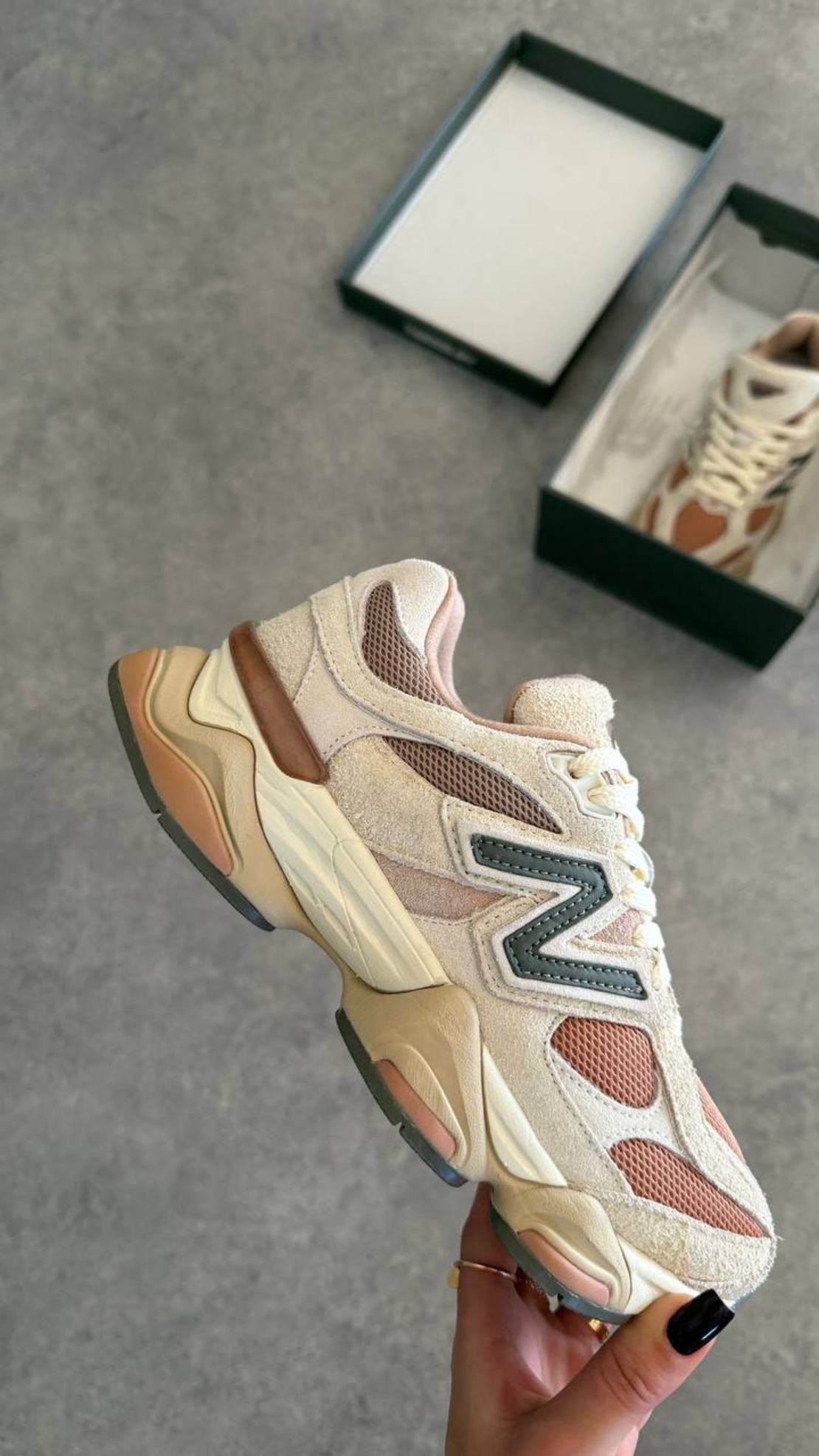 New Balance 9060 “Flat Taupe Light Sparrow”