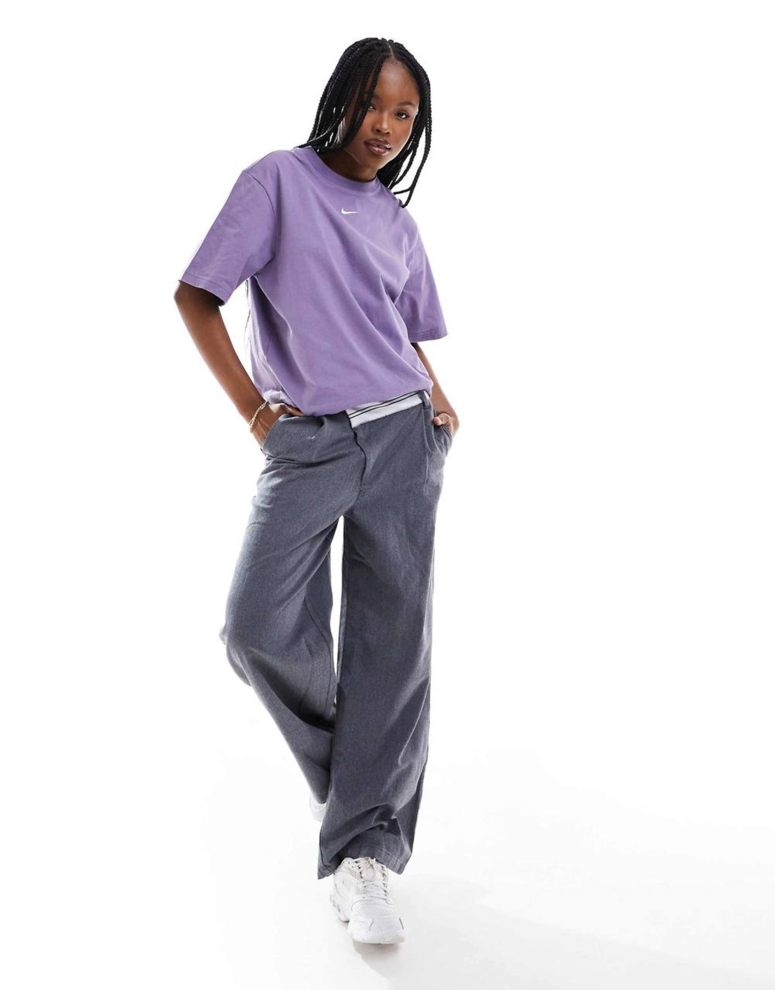 Nike Sportswear Essential Women's T-Shirt - Purple