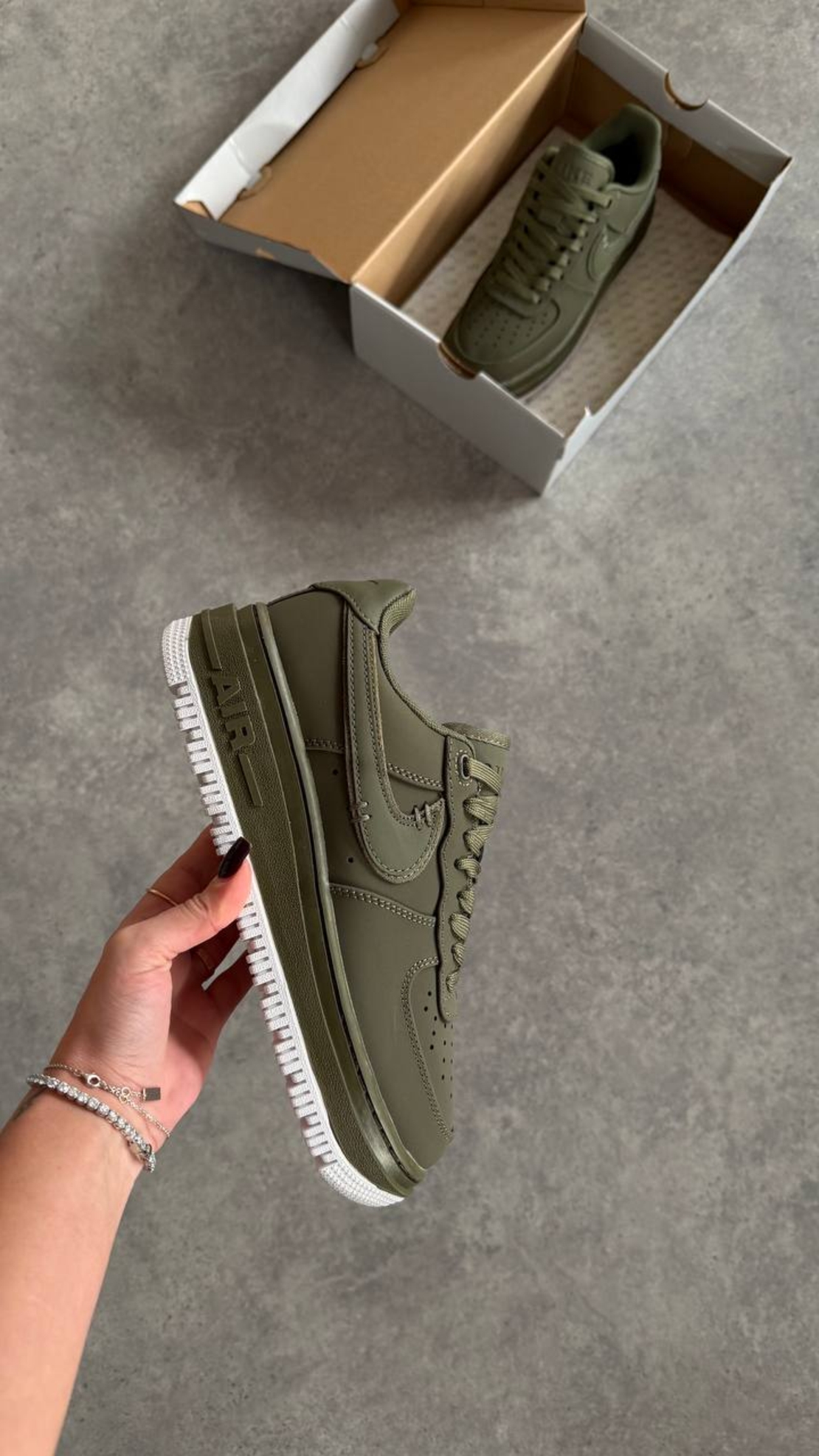 Nike Air Force 1 Luxe “Camo Green”