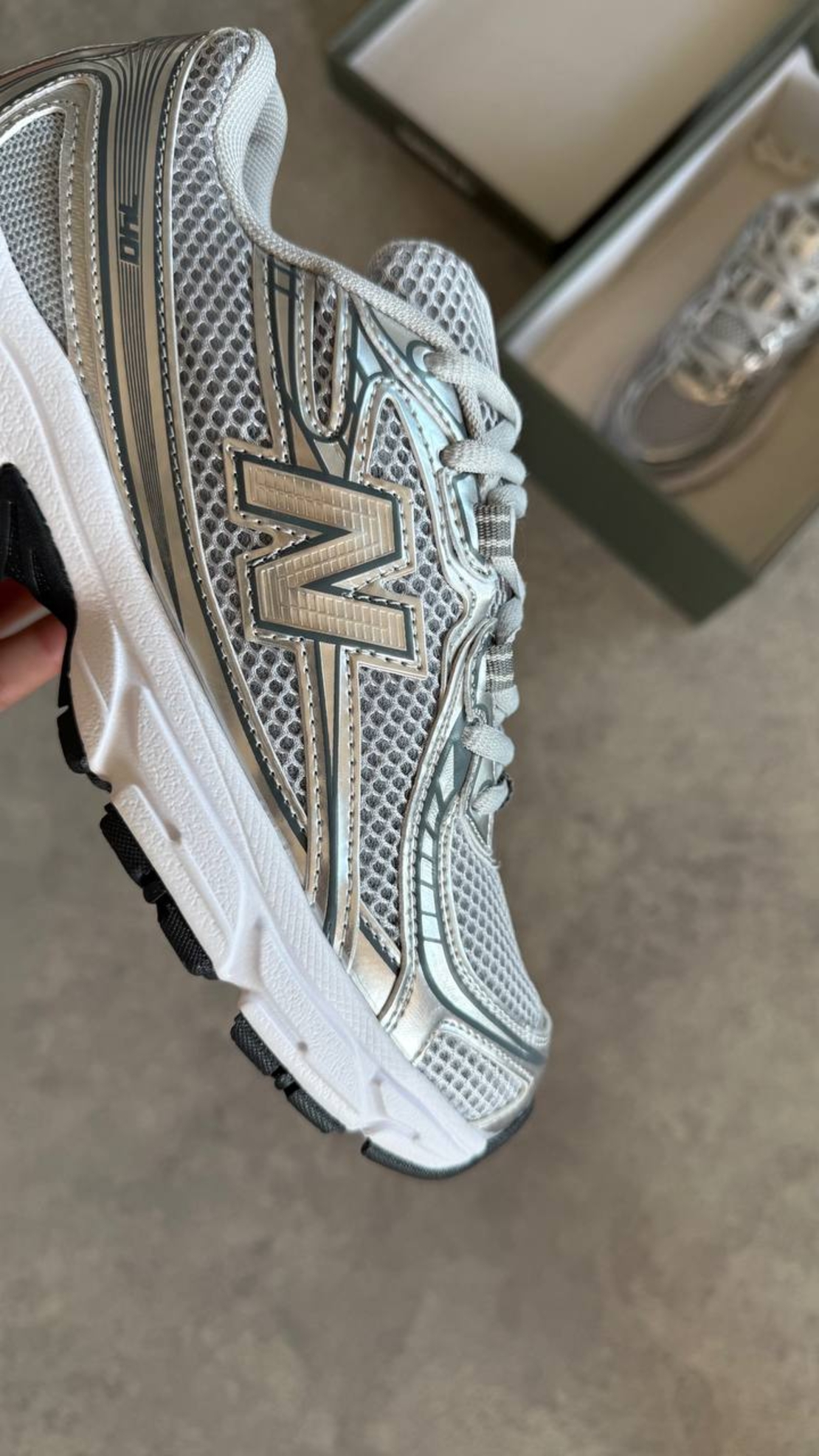 New Balance 740 “Silver”