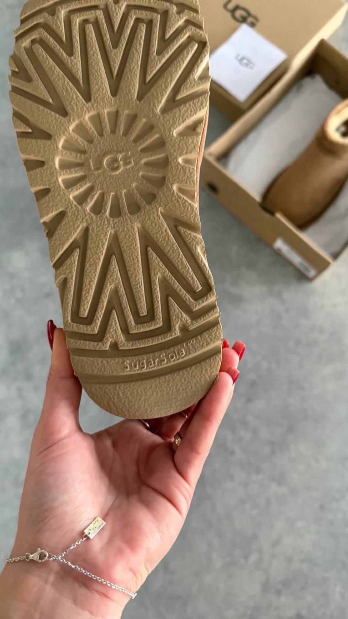 UGG Ultra Mini Classic 