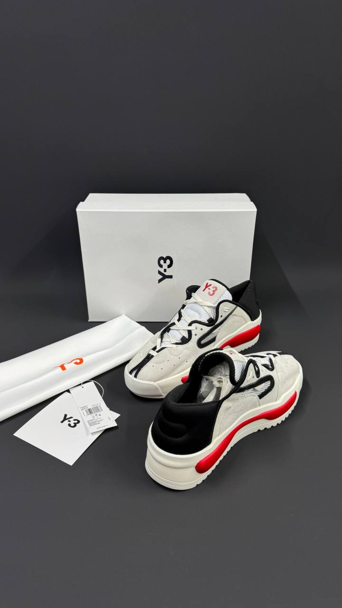 Y-3 / 2
