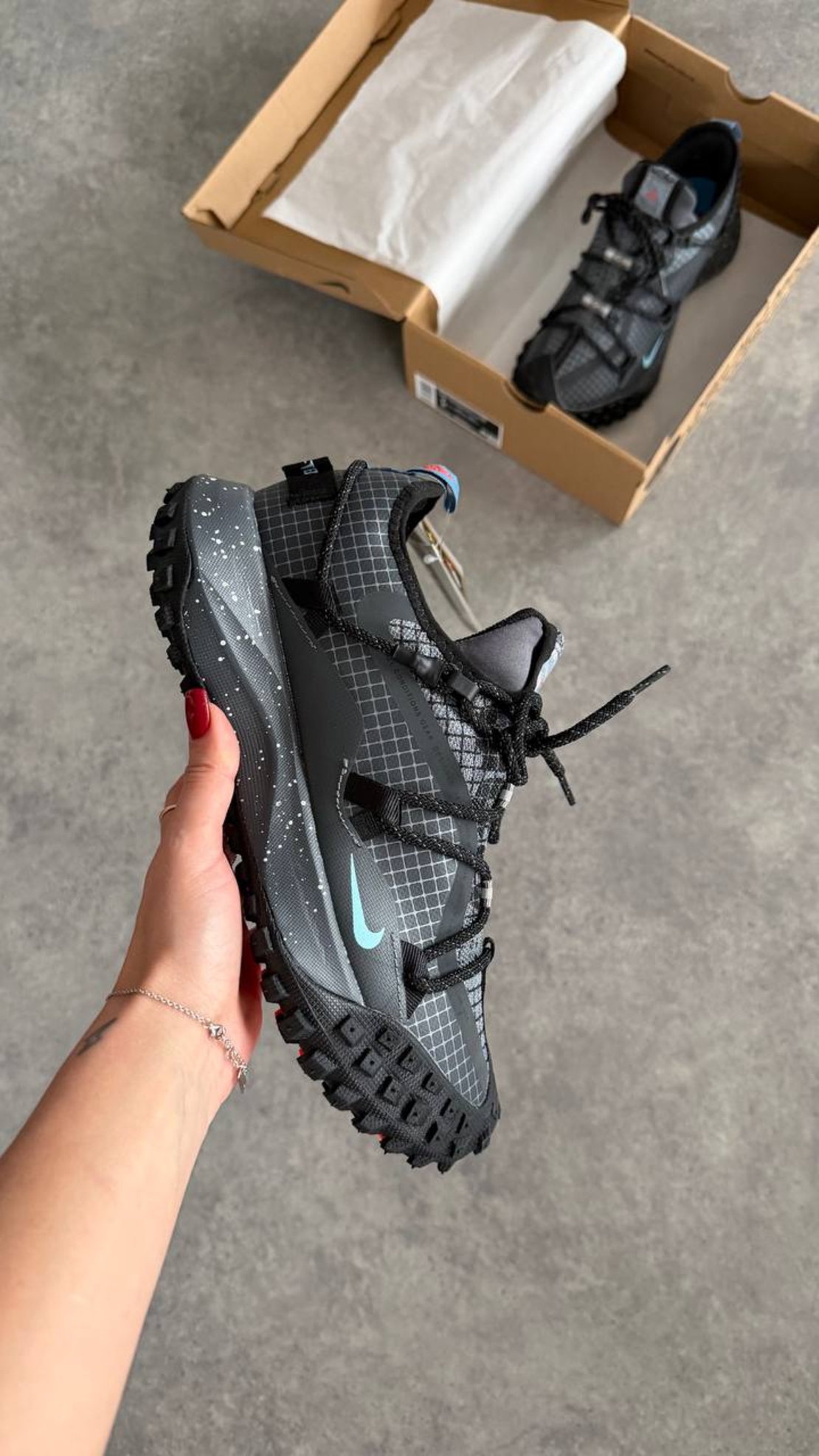Nike ACG “GORE-TEX” Grey