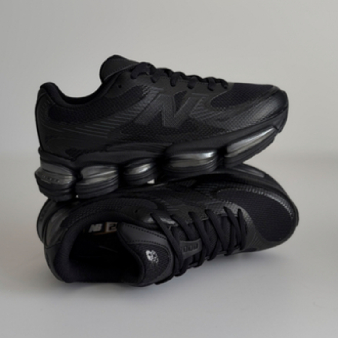 New Balance 2000 "Triple Black"