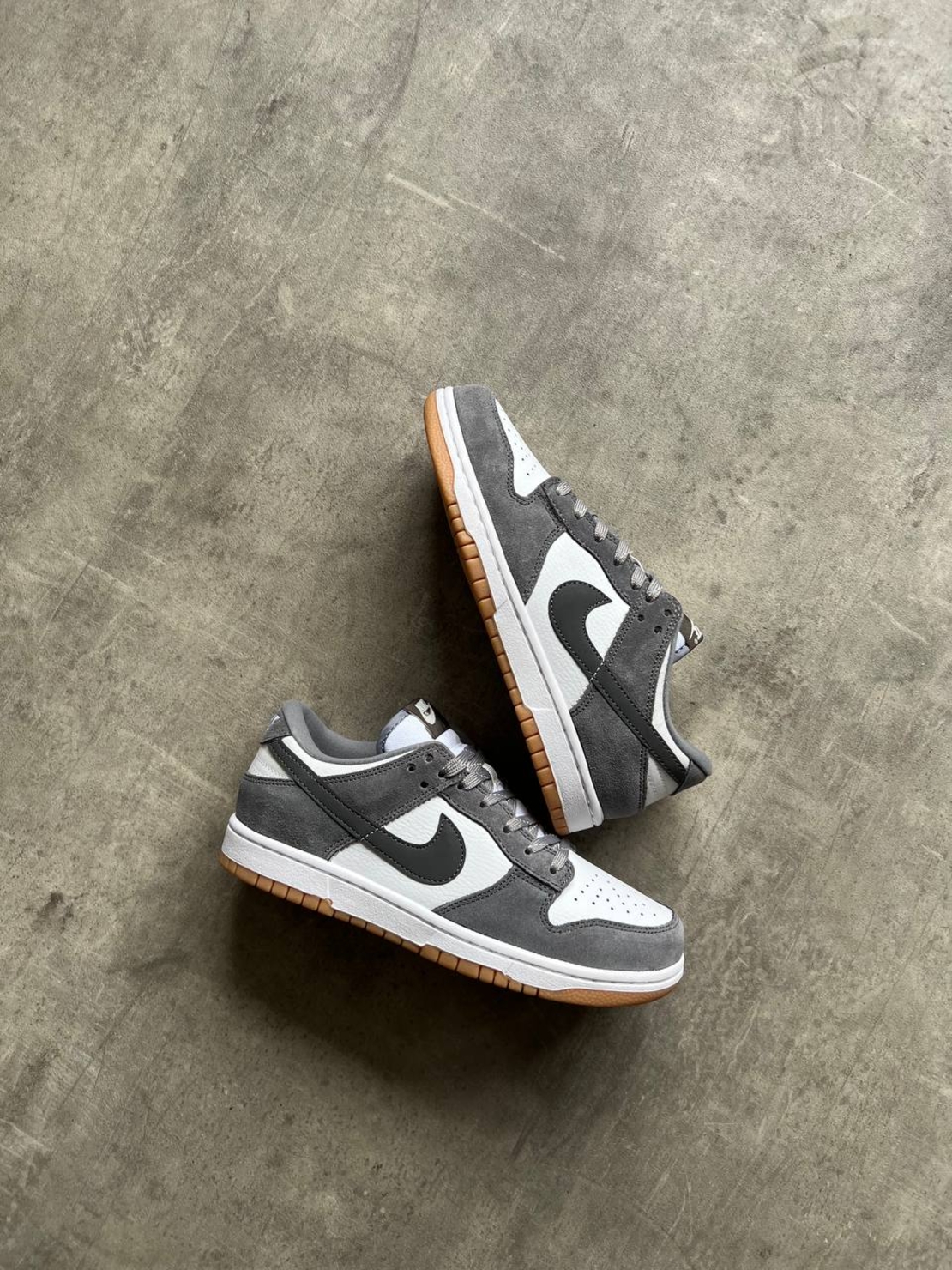 Dunk Low ''Suede Grey Gum''