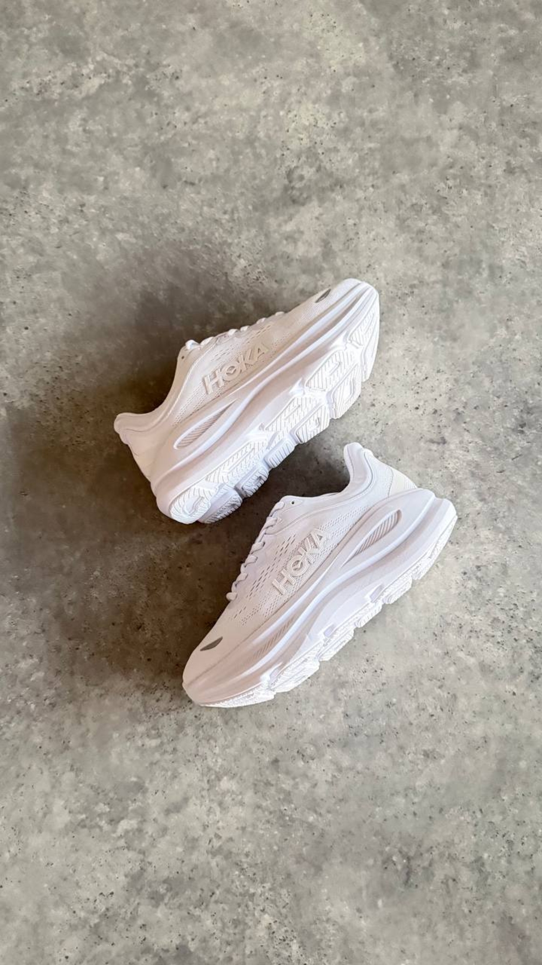 Hoka Bondi “Triple White”