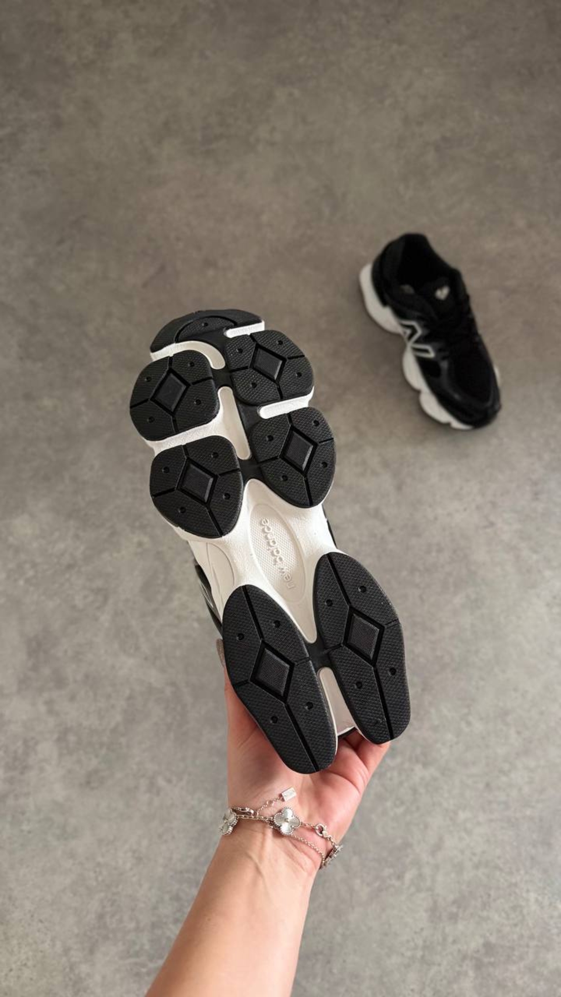 New Balance 9060 “Black & White” (2026)