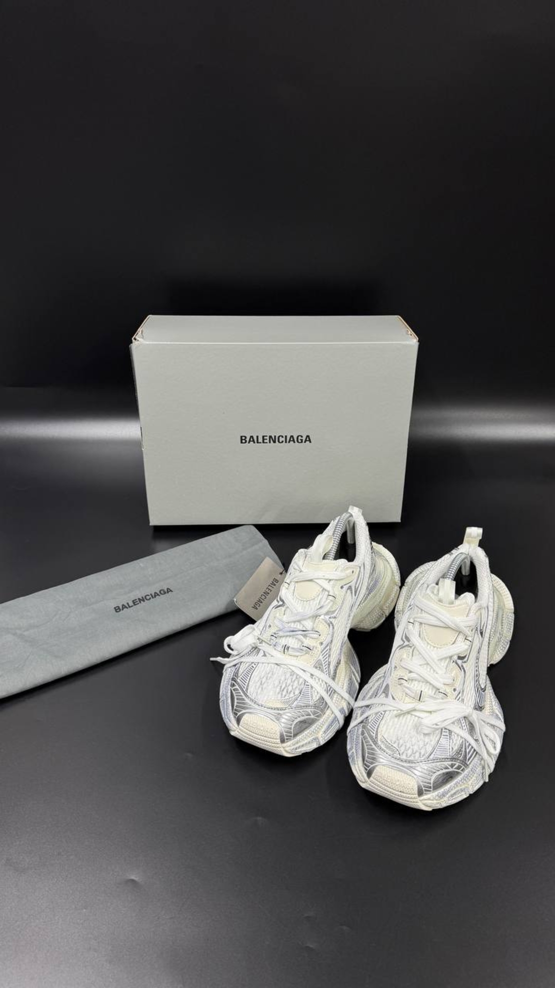 Balenciaga 3XL